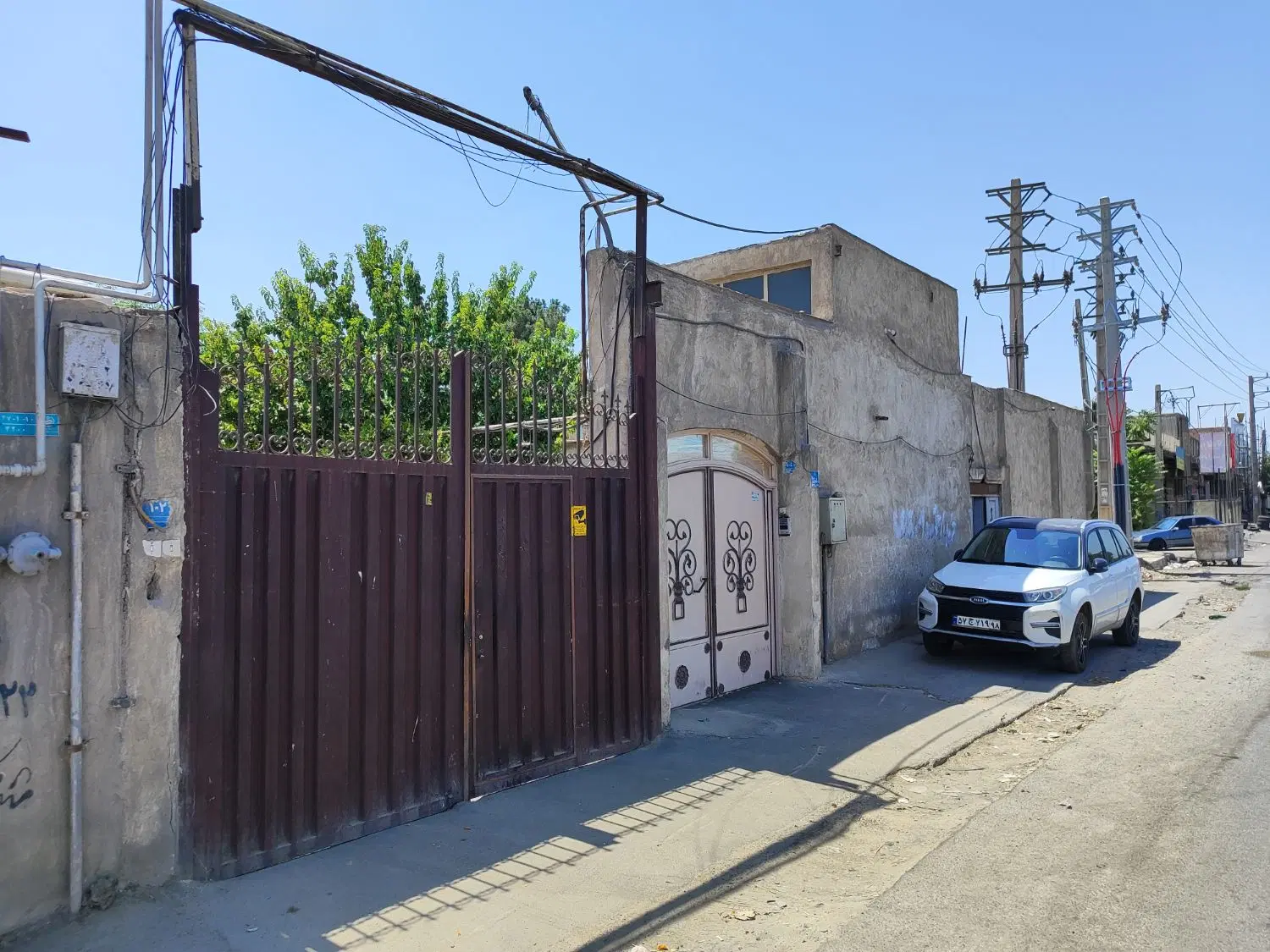 ملک به متراژ تقریبی 1850