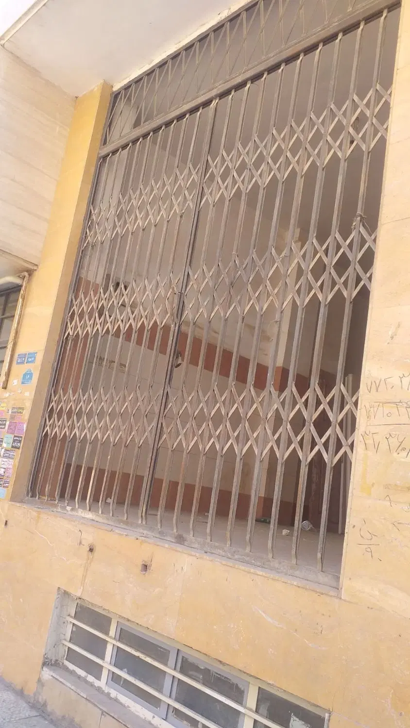مغازه ۵۲ متری سند تجاری