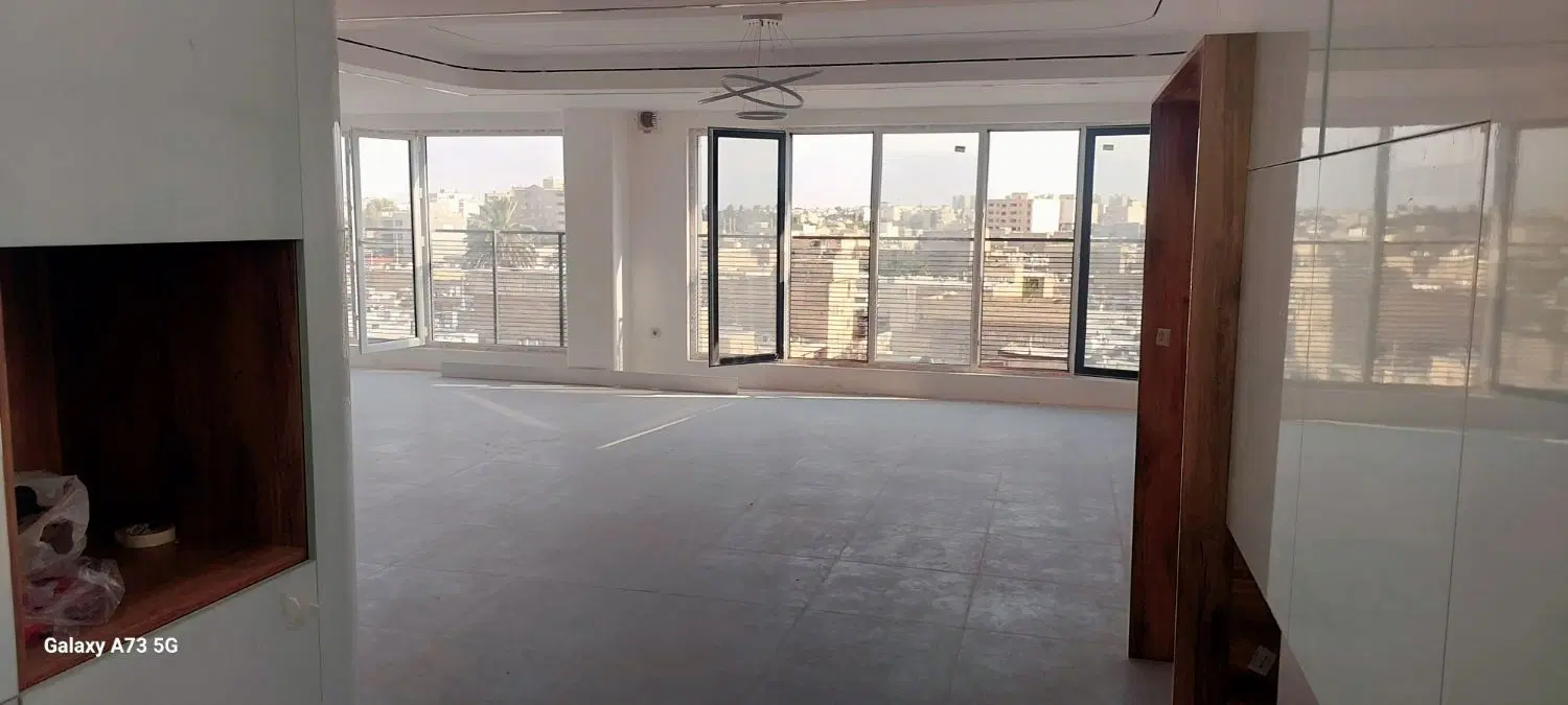 رهن آپارتمان تک واحدی ۲۰۰ متری