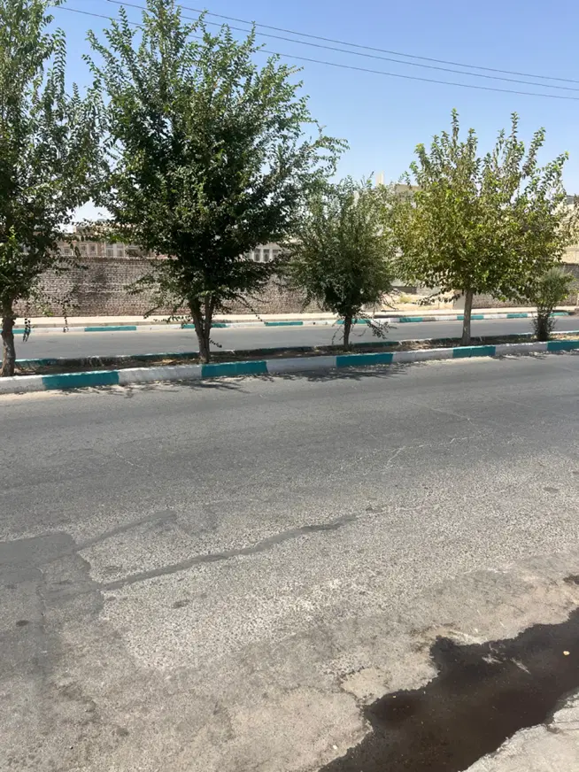 منزل‌نیمه‌ساز‌بلوار‌جمهوری