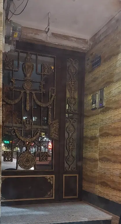 اجاره واحد تجاری( فقط طرف صبح الی ۳ ظهر)
