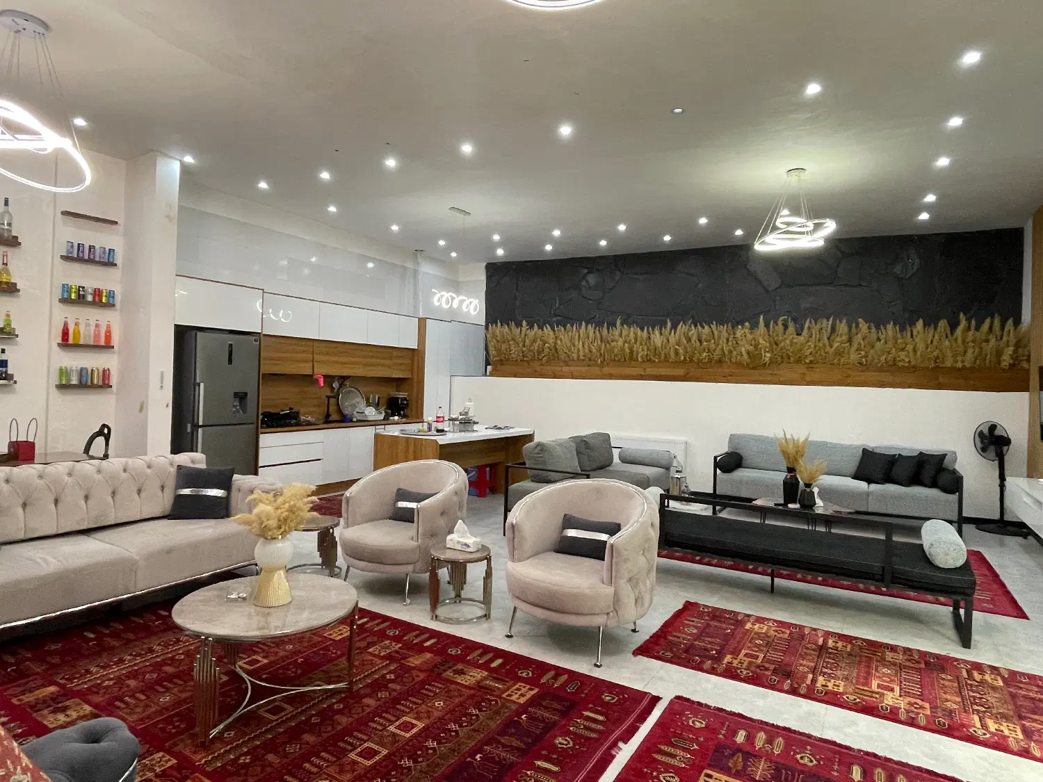 ویلا زرین دشت کامل مبله پول لازم