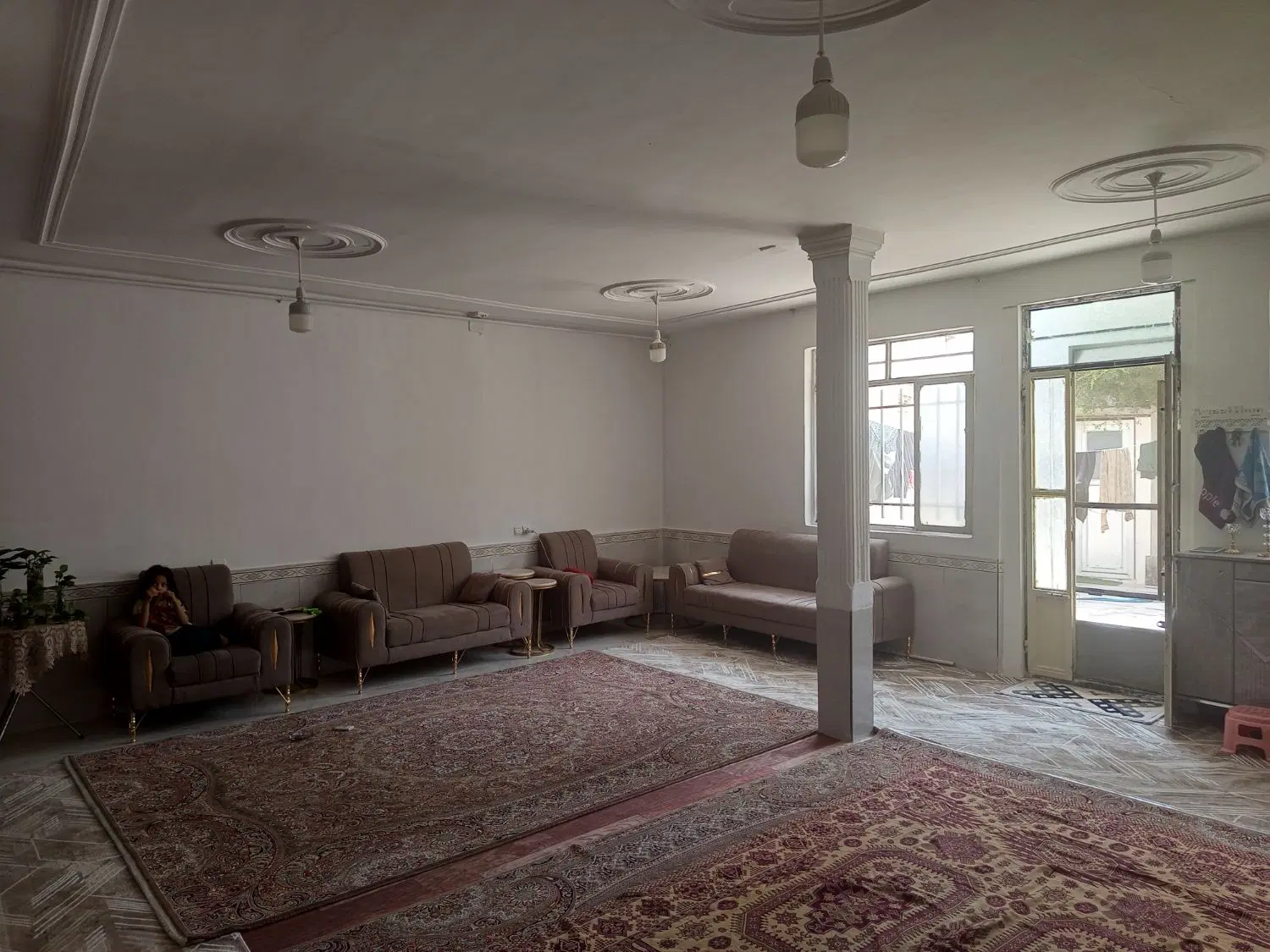 خانه ویلایی صالح اباد