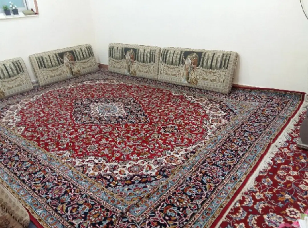 منزل ۸۰ متری دوطبقه، حیاط‌دار و ماشین‌رو