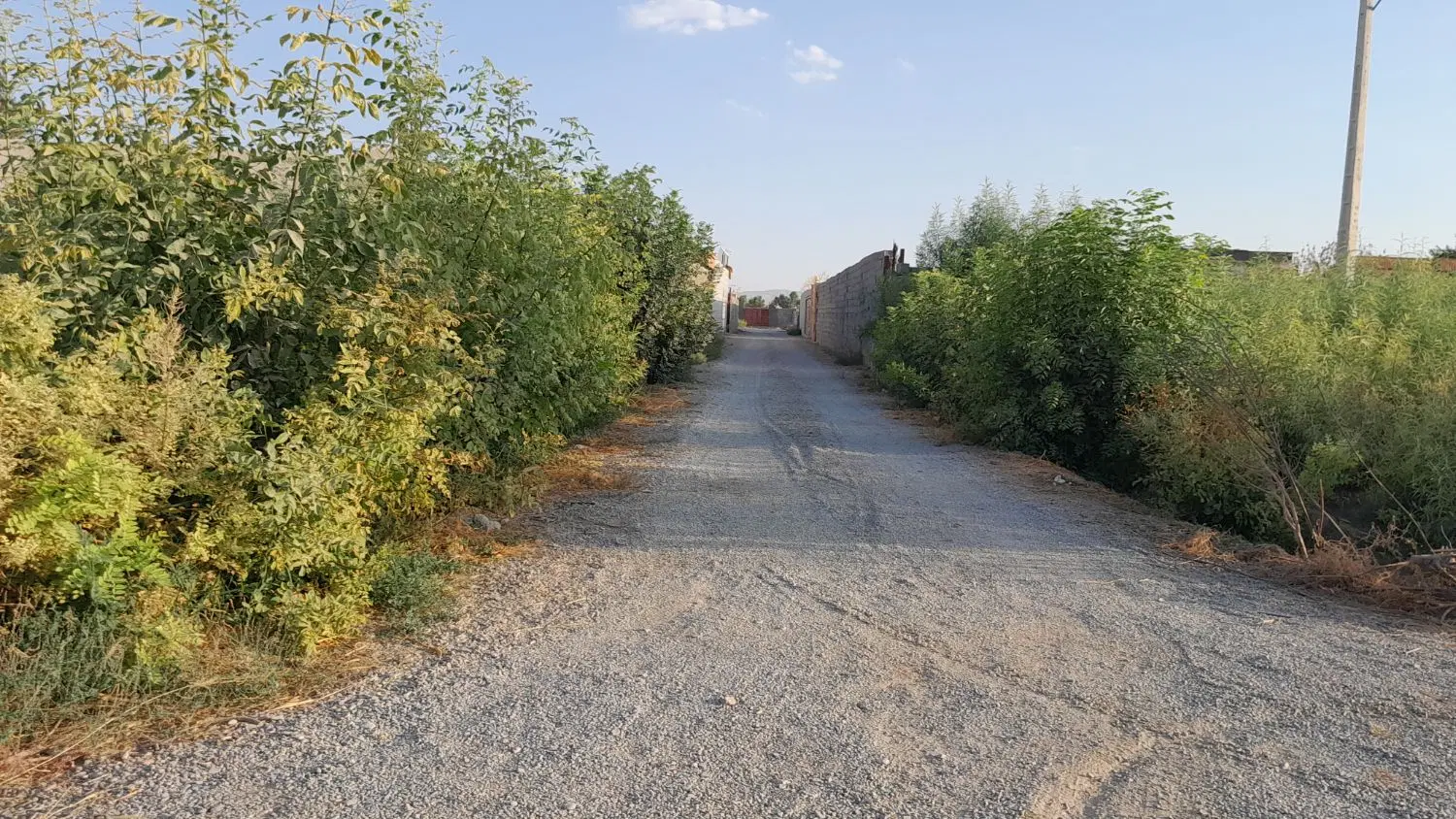 چهار دیواری ۵۰۰ متری