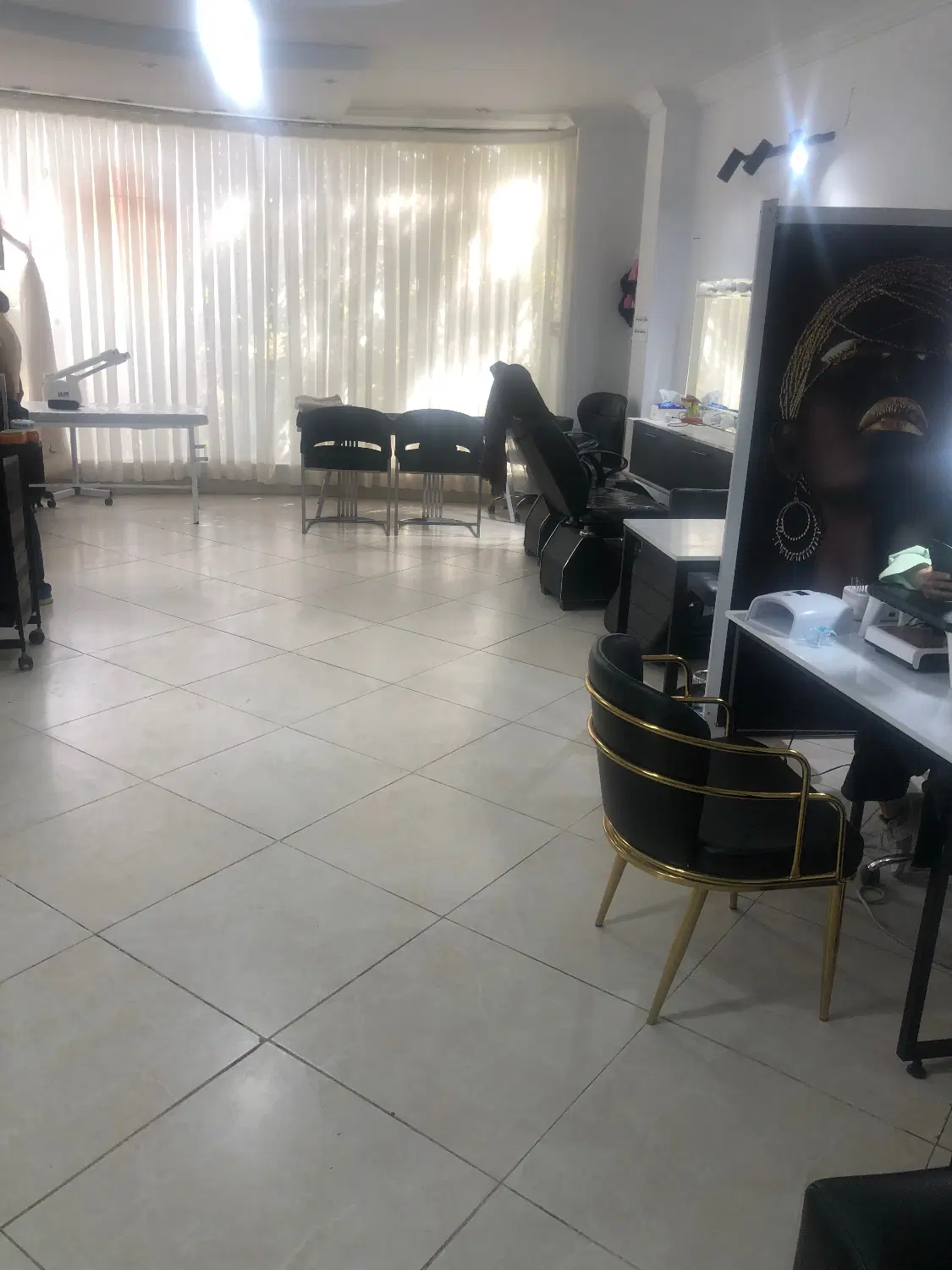اجاره لاین ناخن ورنگ