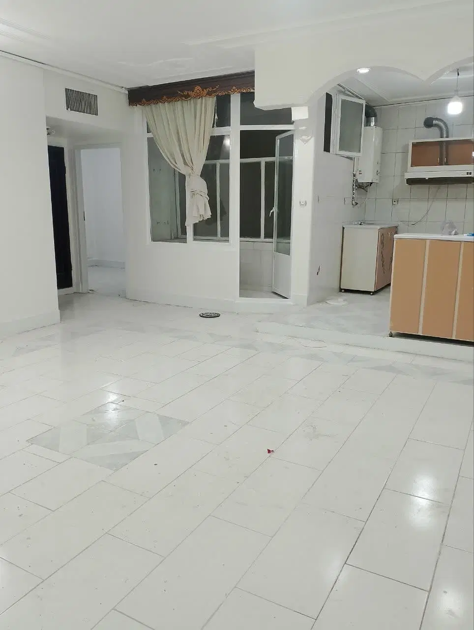 ۷۷ متری ردانی