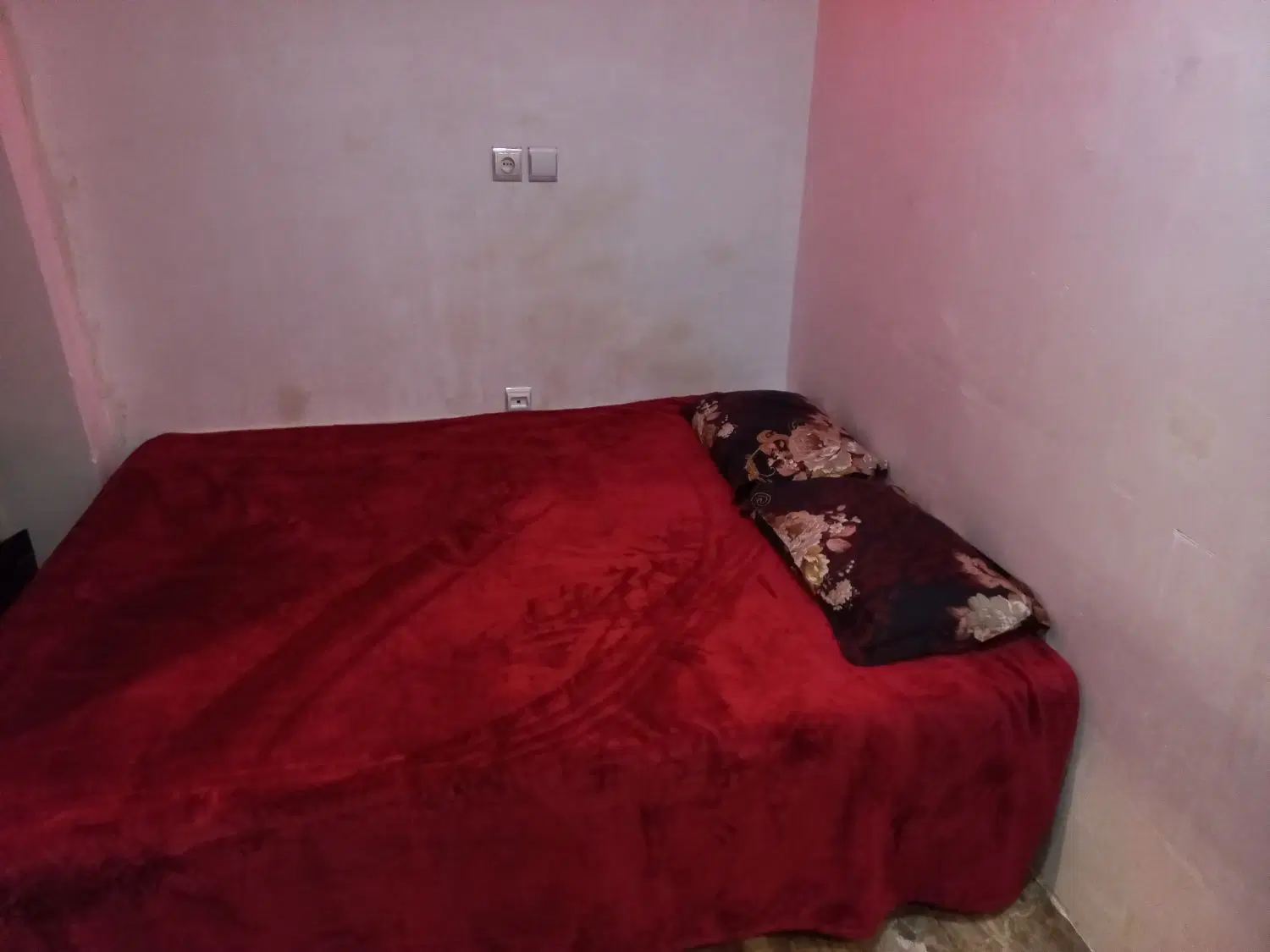 اجاره پنت هاوس باغ ویلا جکوزی دار باغبادران