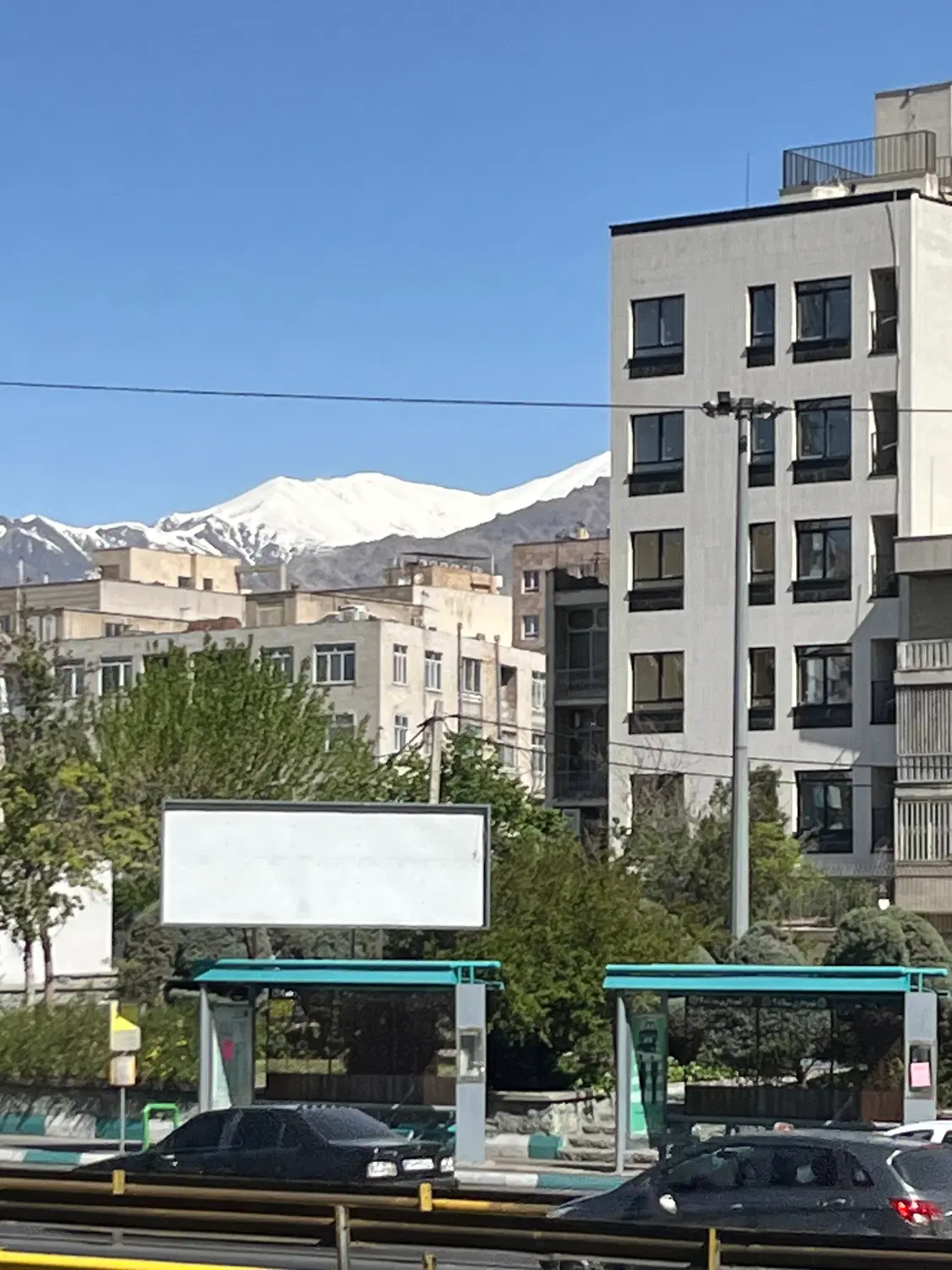معاوضه خانه و زمین مرودشت با ملک کلنگی در شیراز