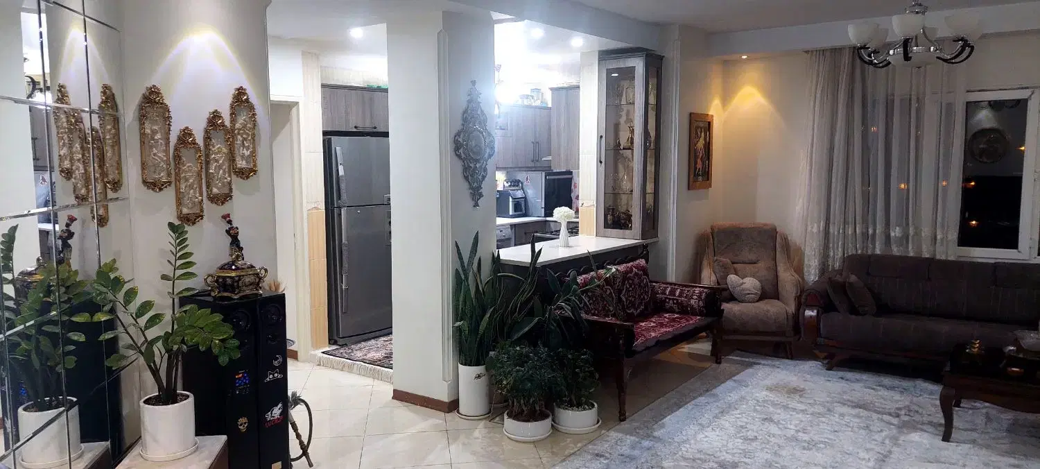 آپارتمان ۱۰۵ متری بازسازی شده در برج سما