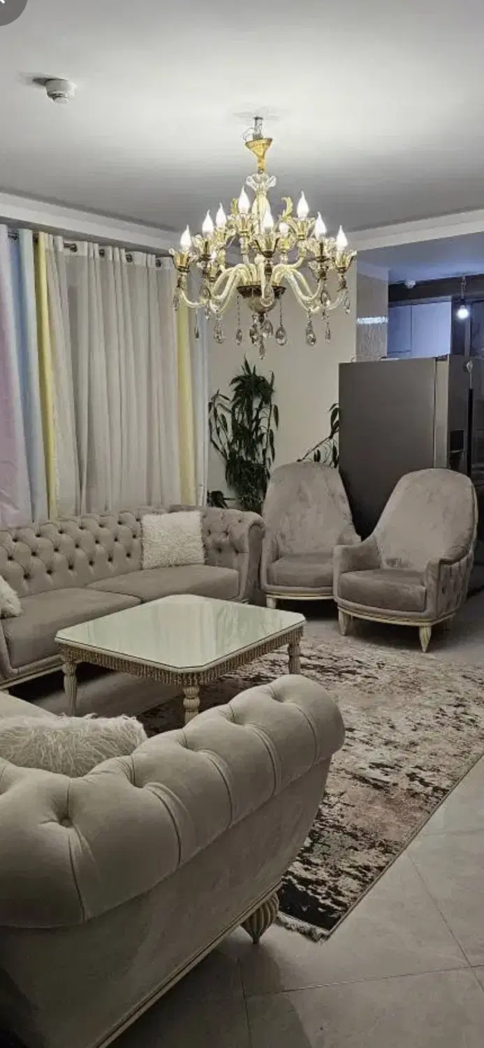 اپارتمان پونک میرزابابایی ۱۶۱ متر دو خوابه تک واحد