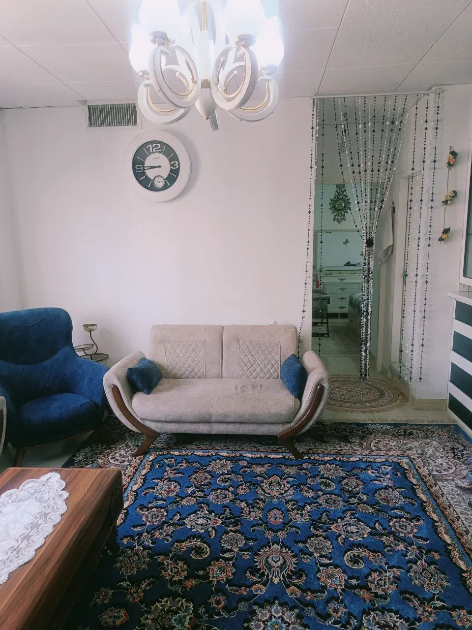 آپارتمان مهرگان خوش نقشه و نور گیر خوب