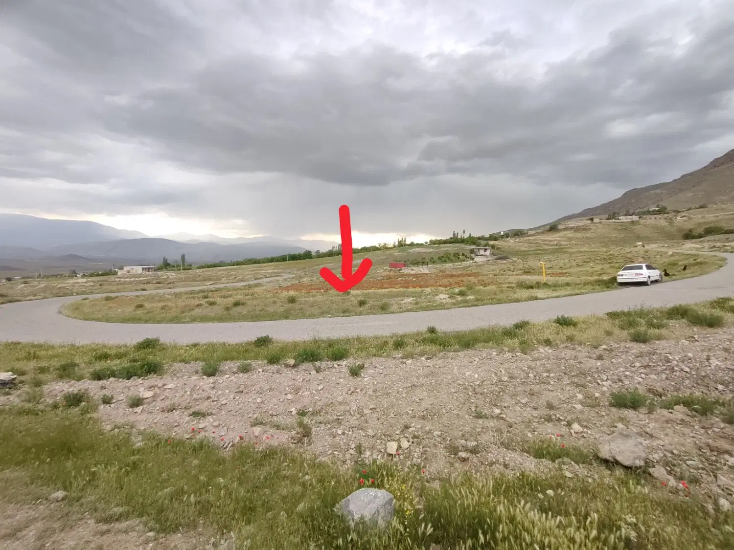 زمین کشاورزی در روستای هاسون بزرگ