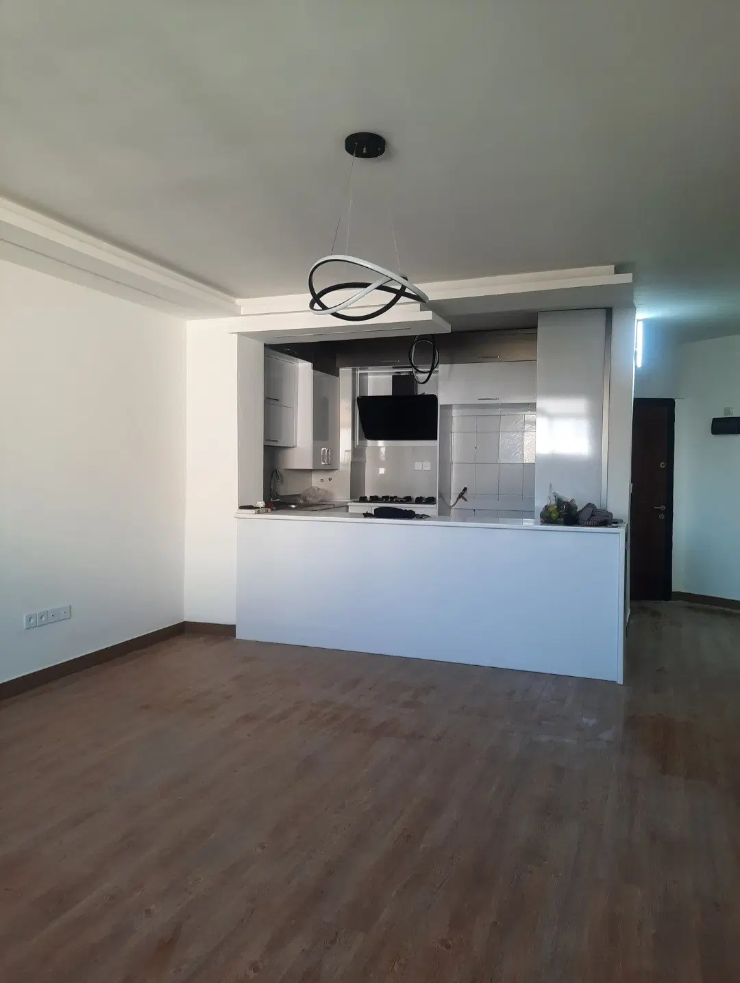 رهن آپارتمان دو خوابه سفیرجنوبی