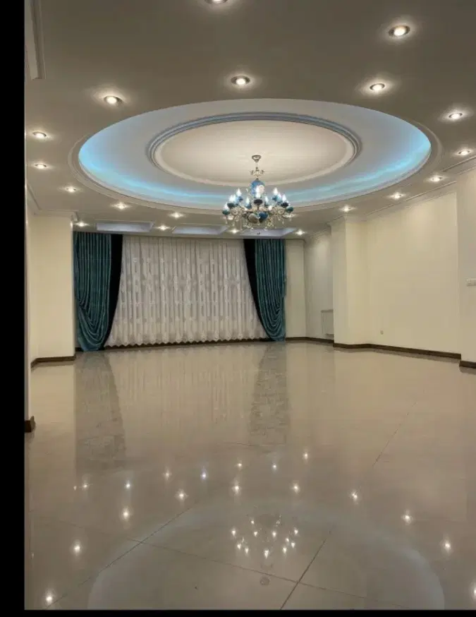 ۱۳۰ متر،دوخواب کلید نخورده