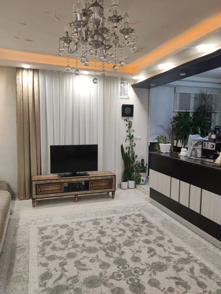 اجاره آپارتمان کرهرود