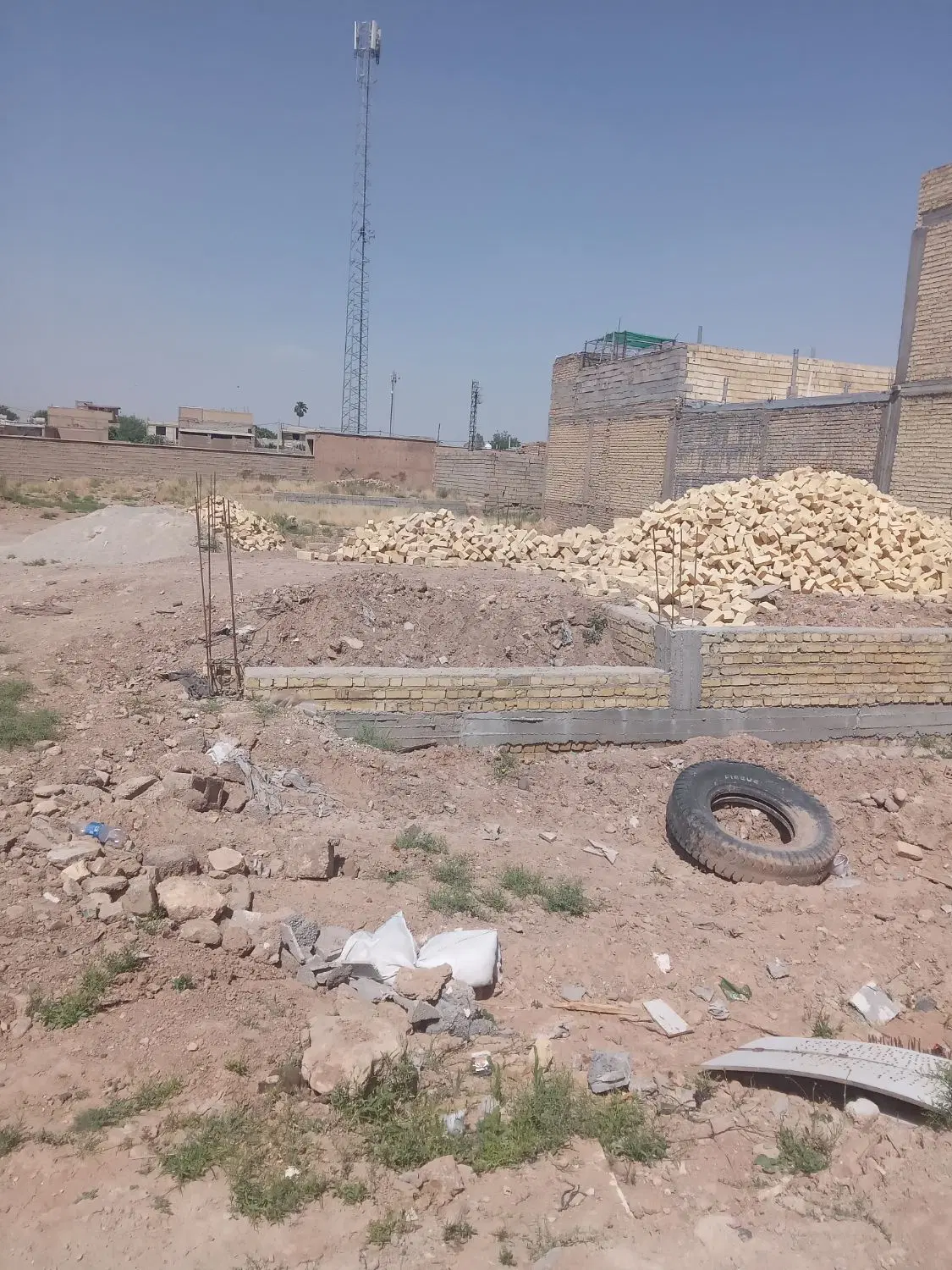 زمین جرسقان