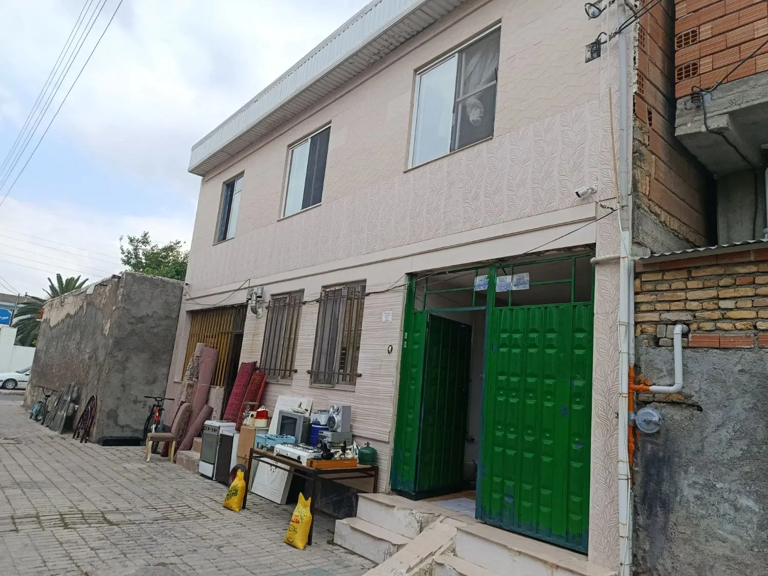 فروش ساختمان دوطبقه در بندرترکمن
