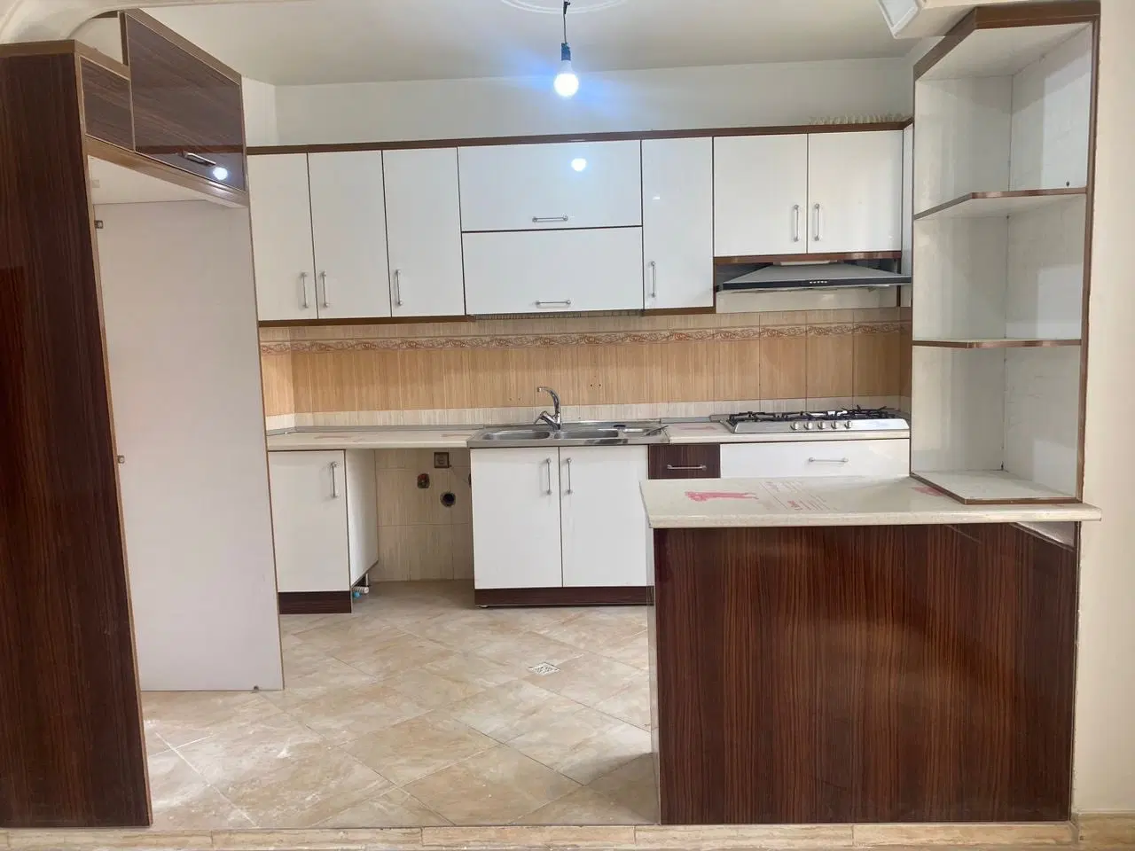 واحد اجاره ای به متراژ ۸۰متر