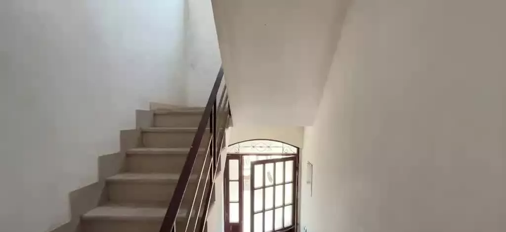 رهن و اجاره ویلایی یک طبقه دربست زیباشهر