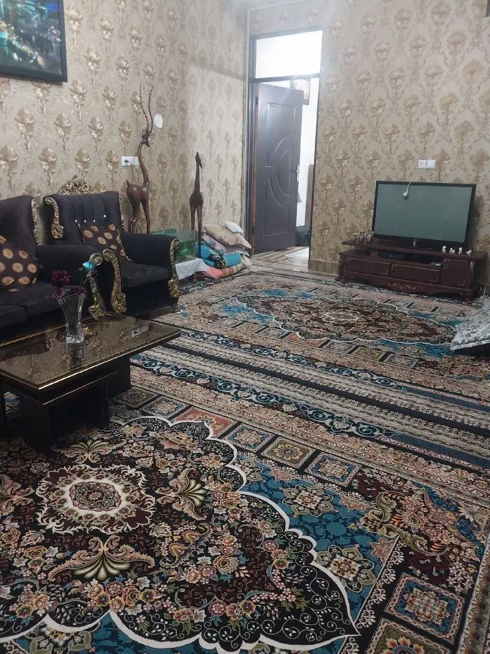 اجاره منزل ۹۰ متری یک خوابه خیابان کارگر ۲۱