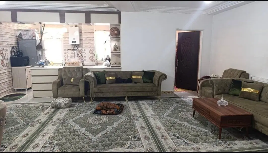 ساختمان دو خوابه راه جدا شهرک اندیشه(کارگران)