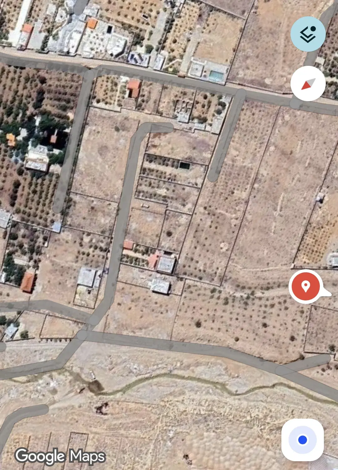 زمین باغی قلات ۱۴۰۰ متر