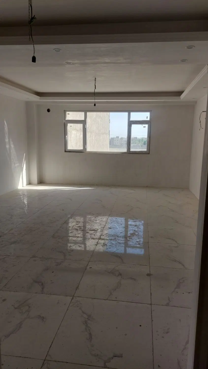 اپارتمان ۱۰۵ متری، نوساز کلید نخورده