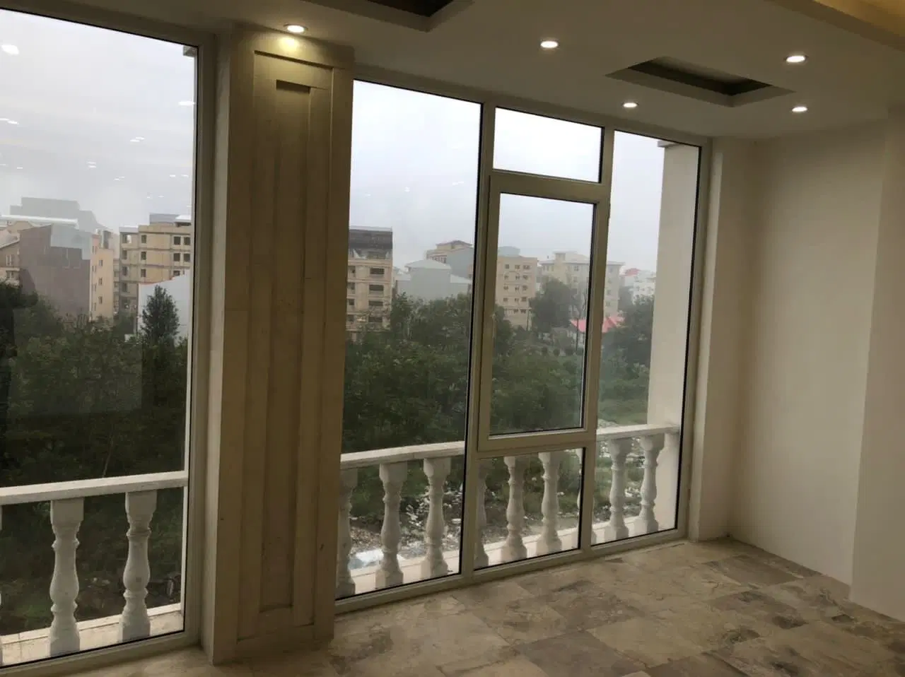 اجاره ساختمان تجاری شیک و مدرن رشت
