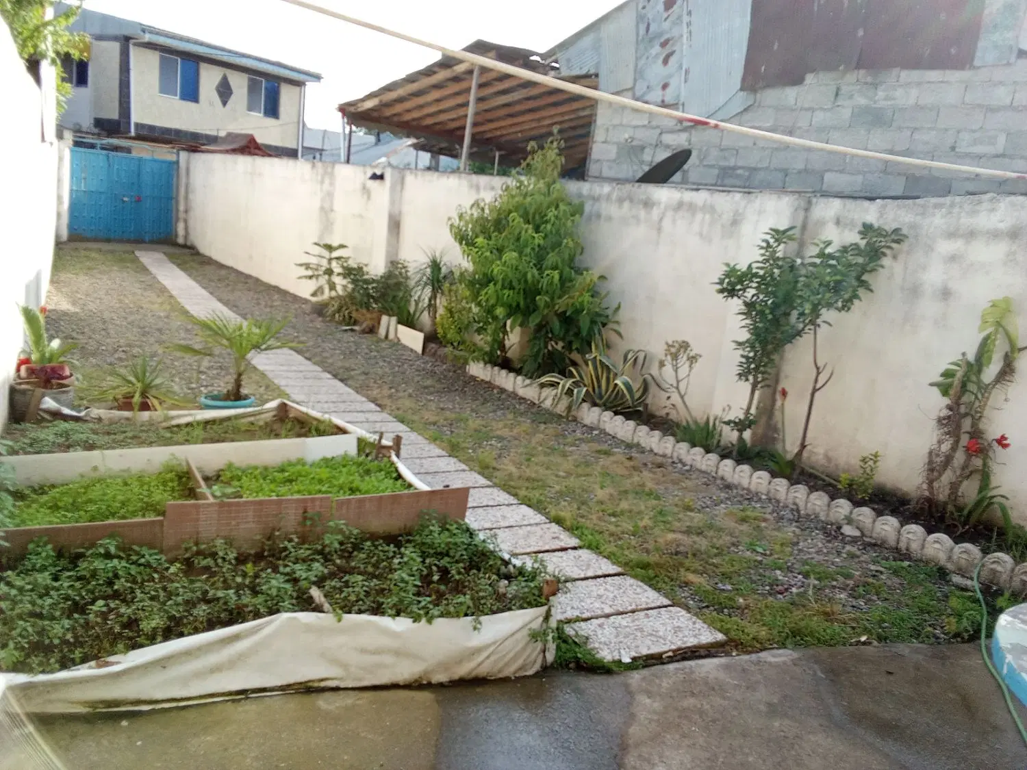 زمین مسکونی ۹۰ متری
