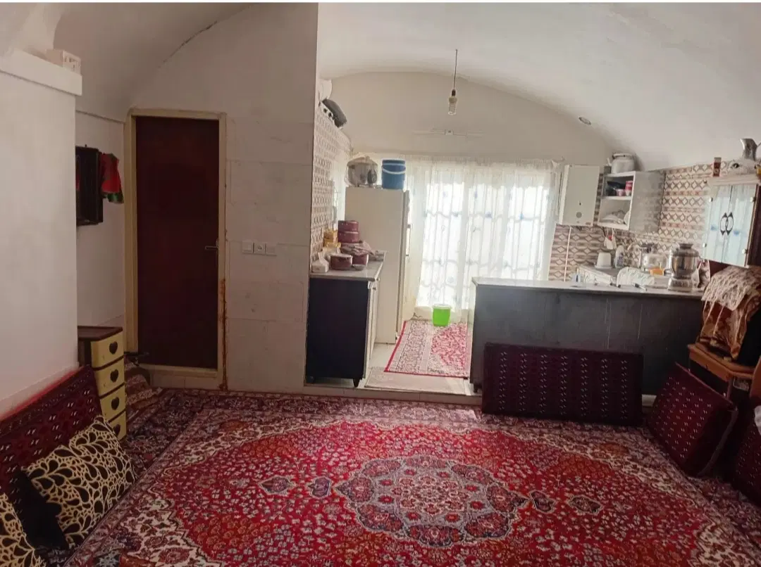 ویلایی خوسف - مشرف به مقبره ابن حسام