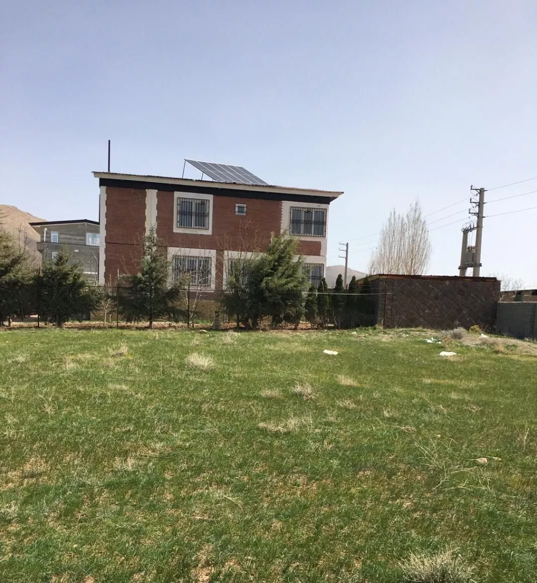 ۴۰۰متر زمین سند تکبرگ درسربندان
