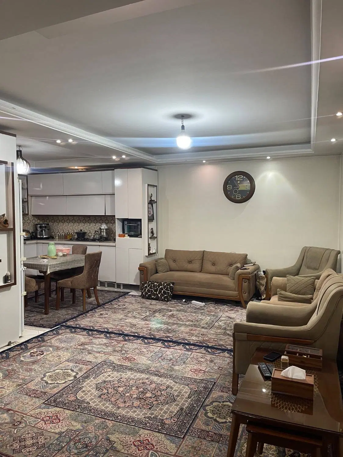 اپارتمان ۶۶ متری