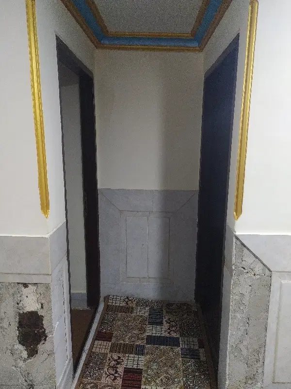 خونه آپارتمانی فروش فوری زیر زمین هفت پله هست