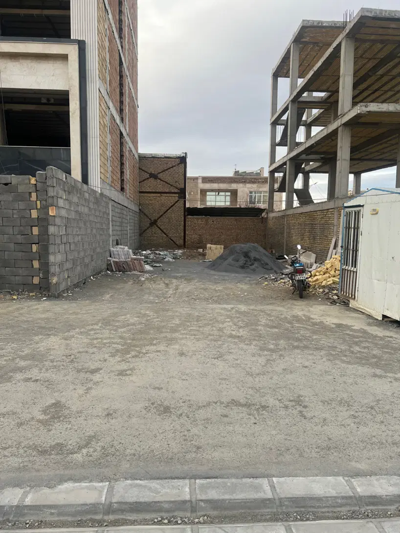 زمین مسکونی سندداروموقیعت عالی