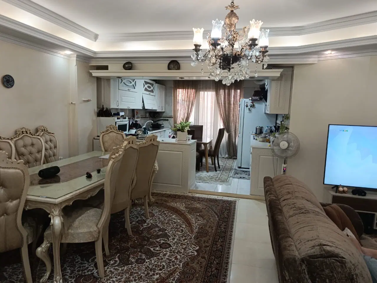 اپارتمان  ۹۸ متری نیروی هوایی