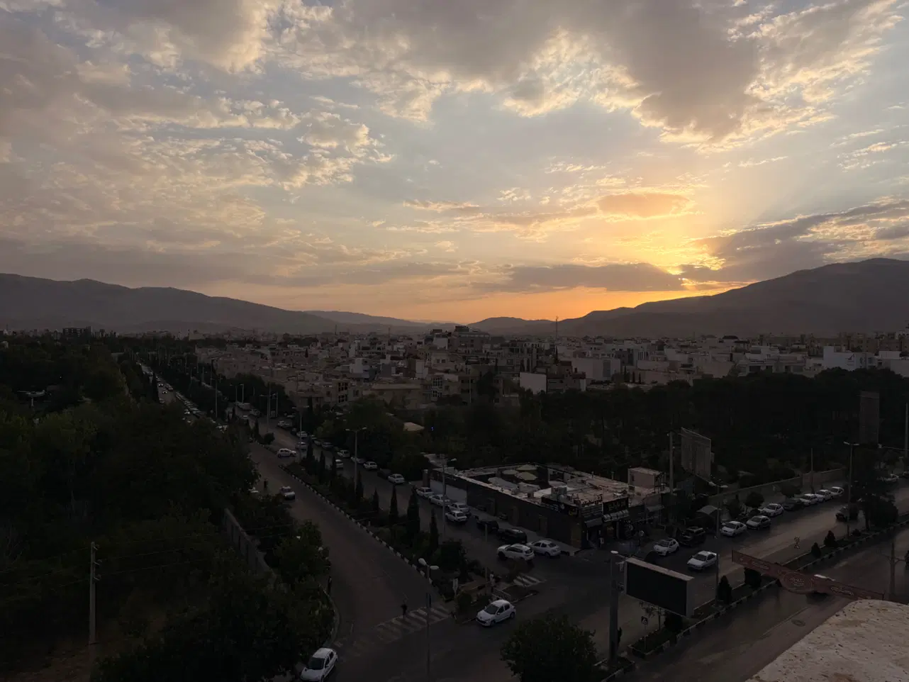 ۱۴۰۰مترM5عرض۴۰ویوودار قابل تهاتر