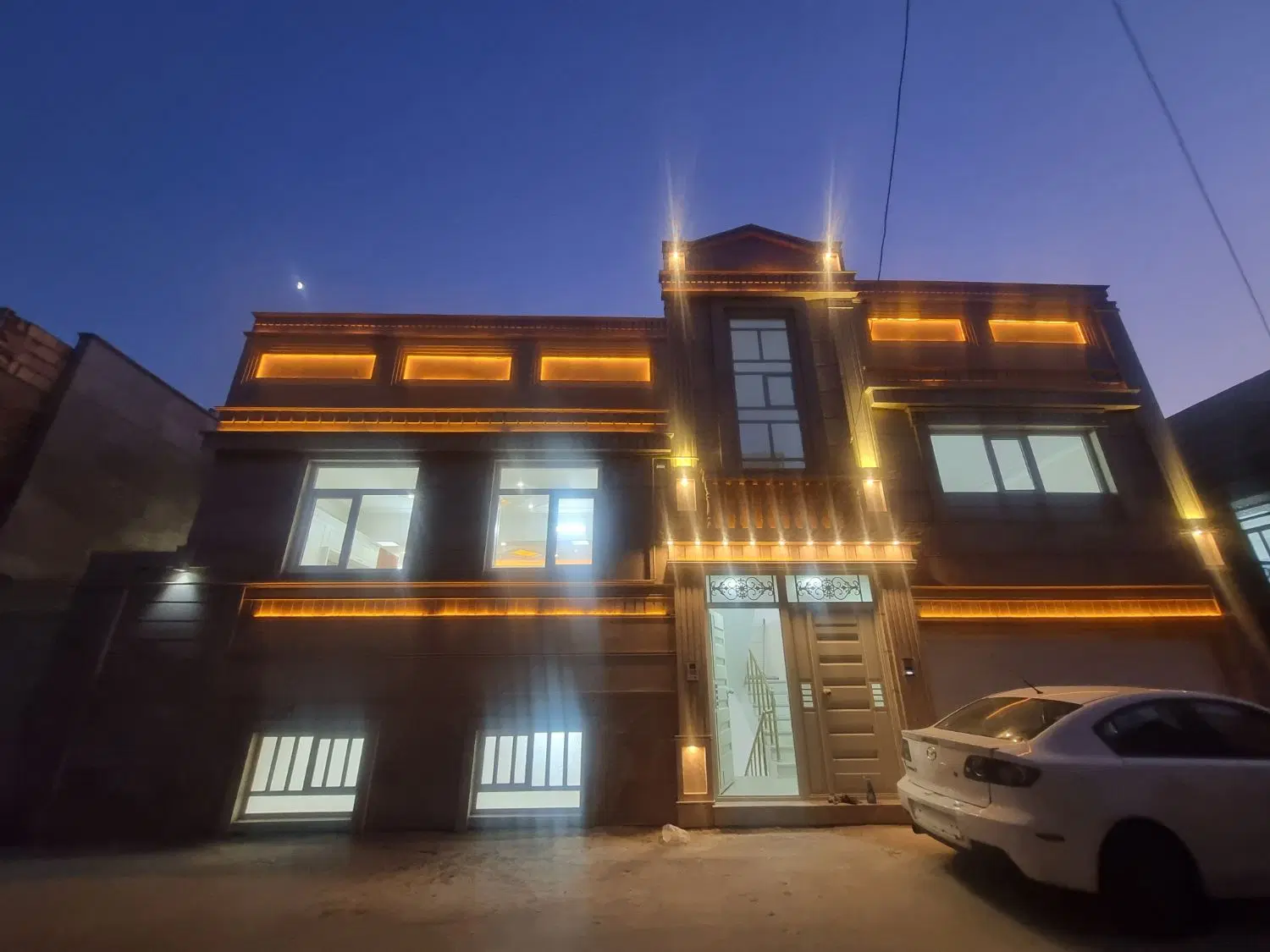خانه فروشی اکرم اباد