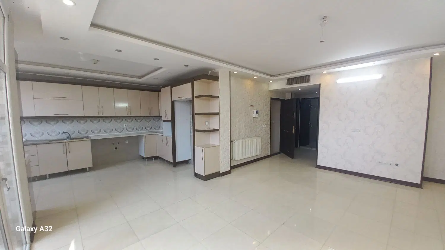فروش واحد مسکونی ۲ خواب بهارستان