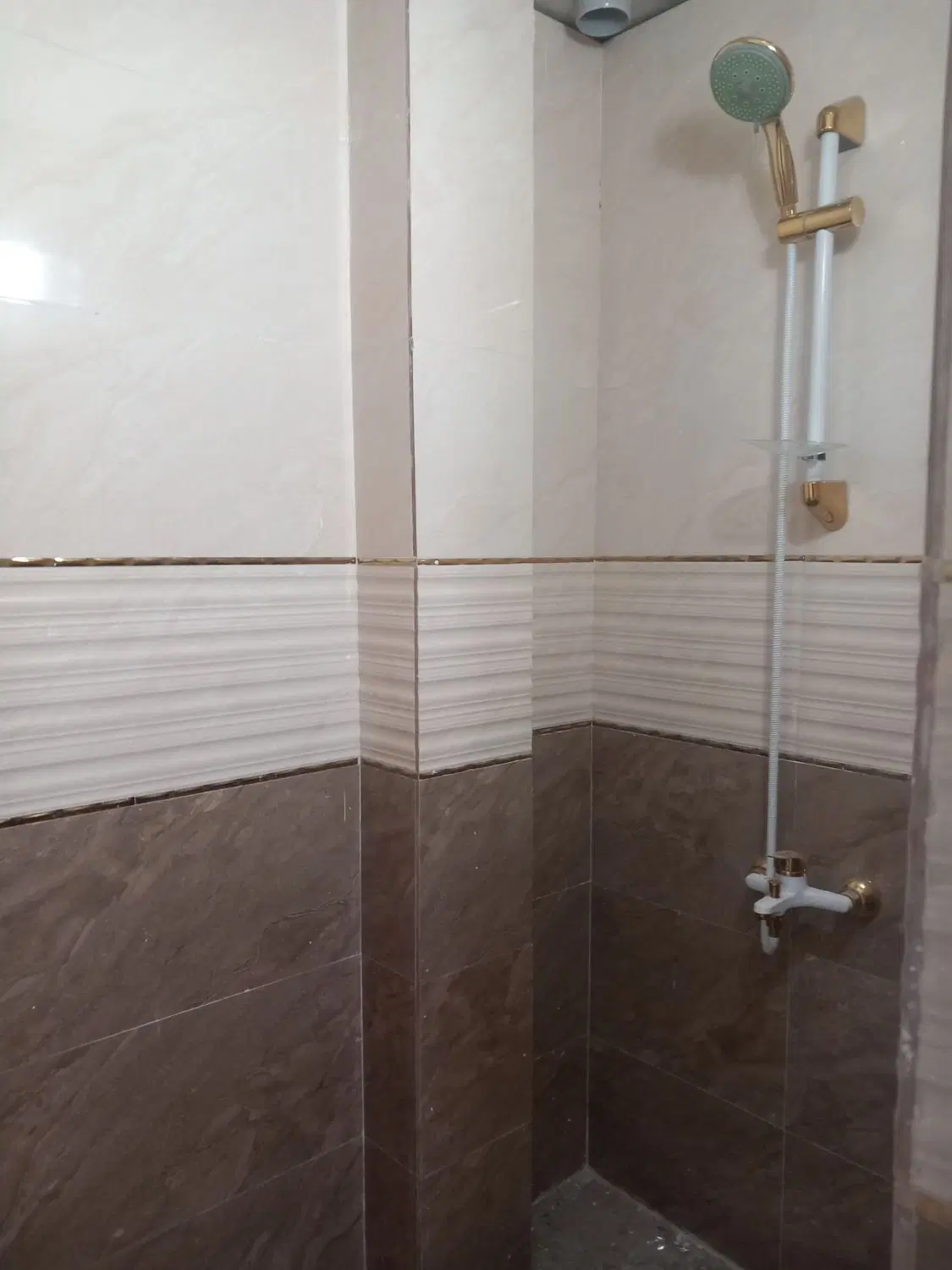 آپارتمان توس ۶۵ نجف ۳۹شیک تازه ساخت