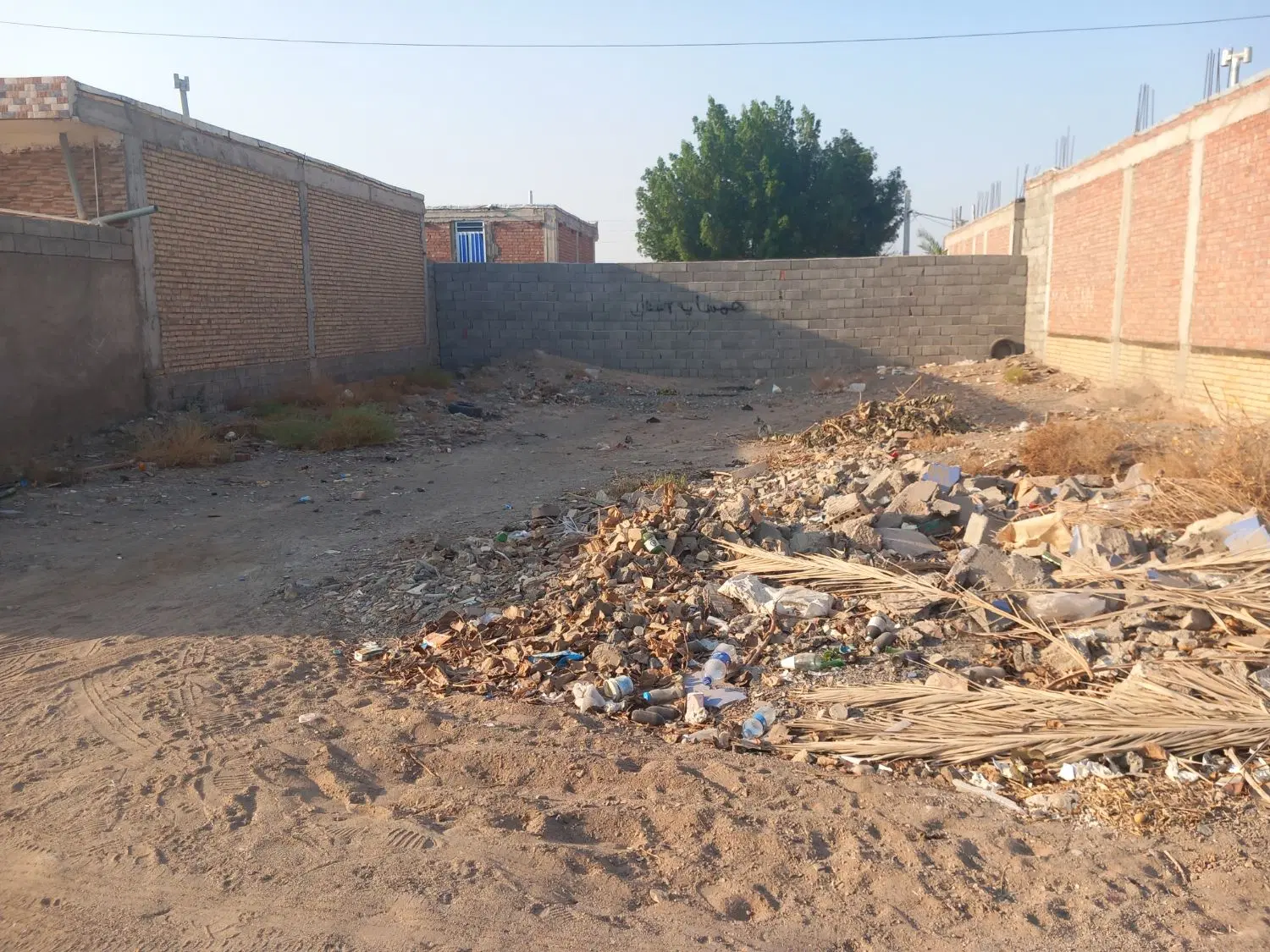 زمین مسکونی