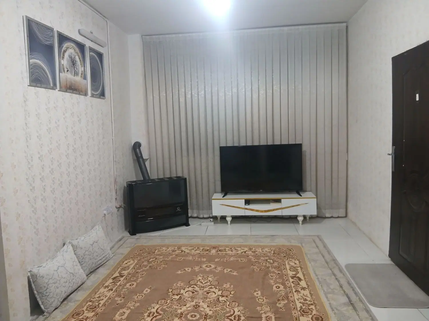 دنبال خونه هستم مشخصات پایین