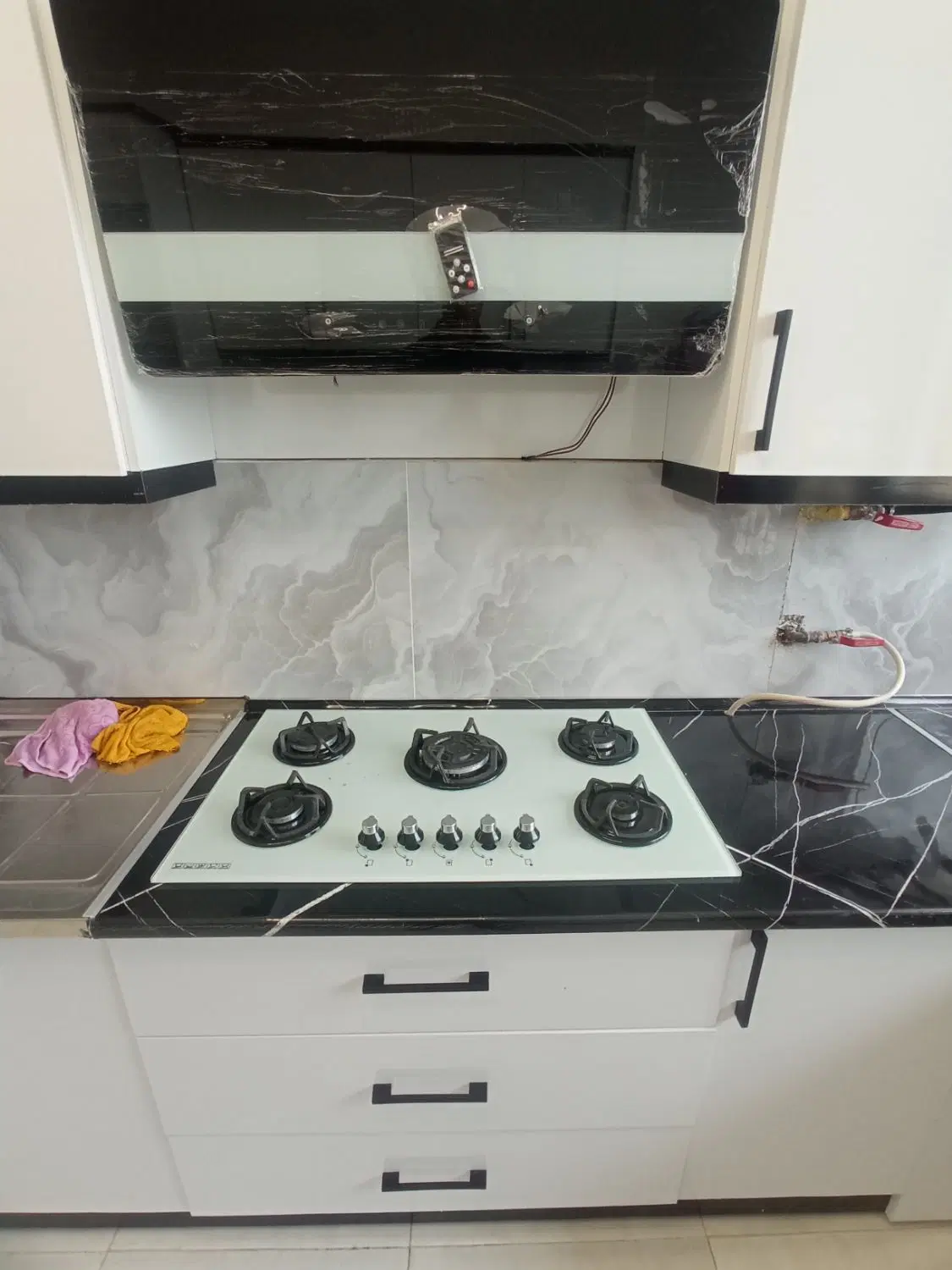آپارتمان ۱۲۰ متری با آسانسور و پارکینگ اختصاصی