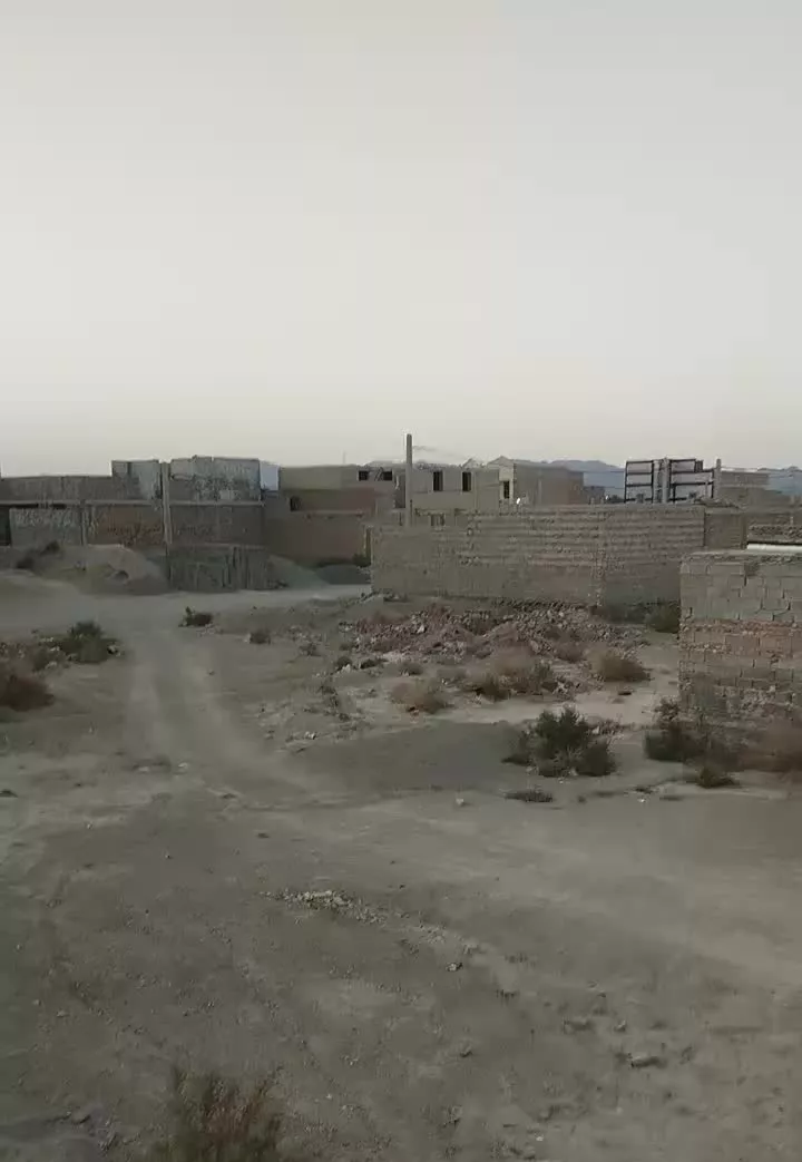 خونه نیمه کاره هوشک امام حسین ۱۵