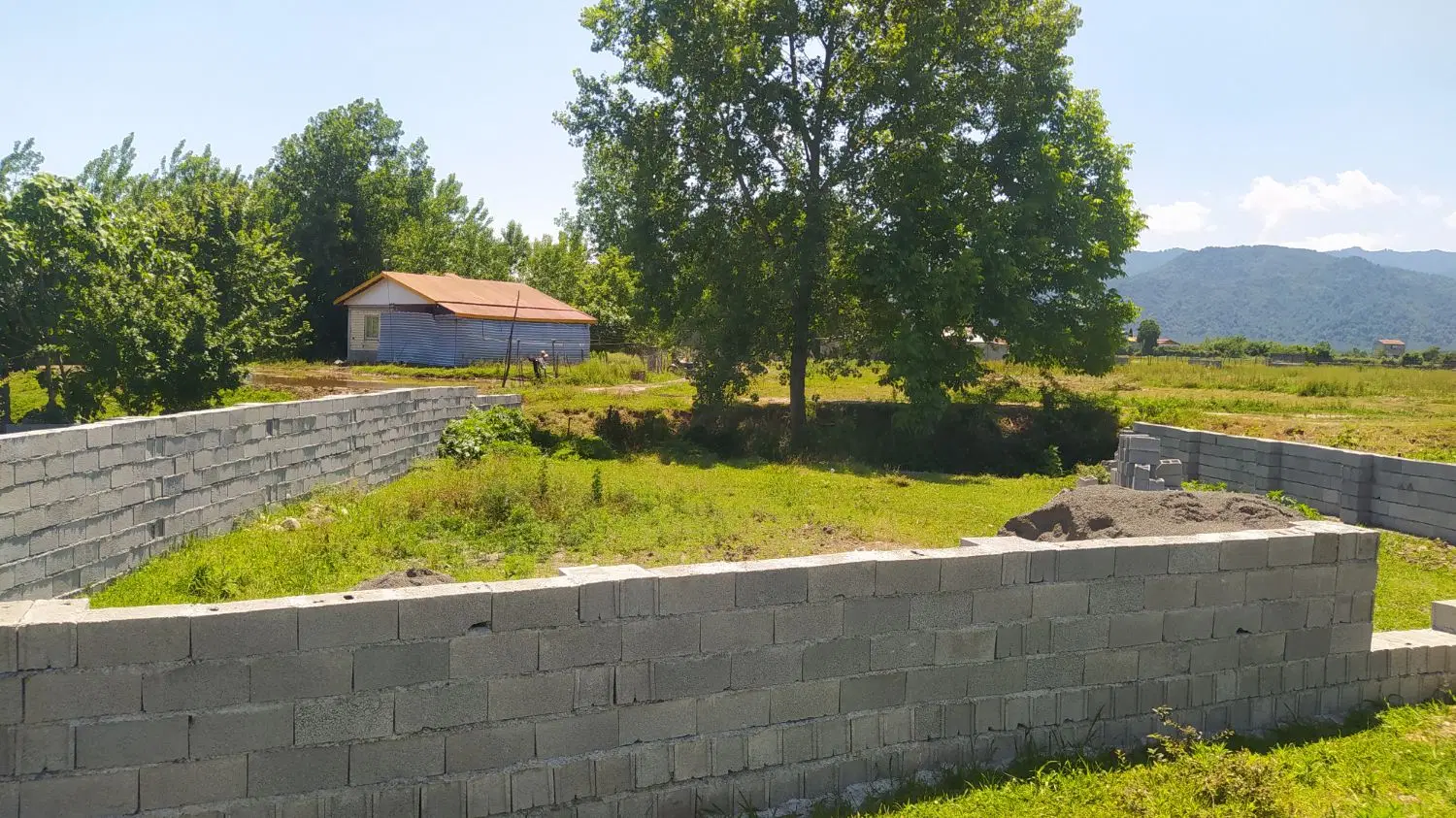 زمین مسکونی با سند