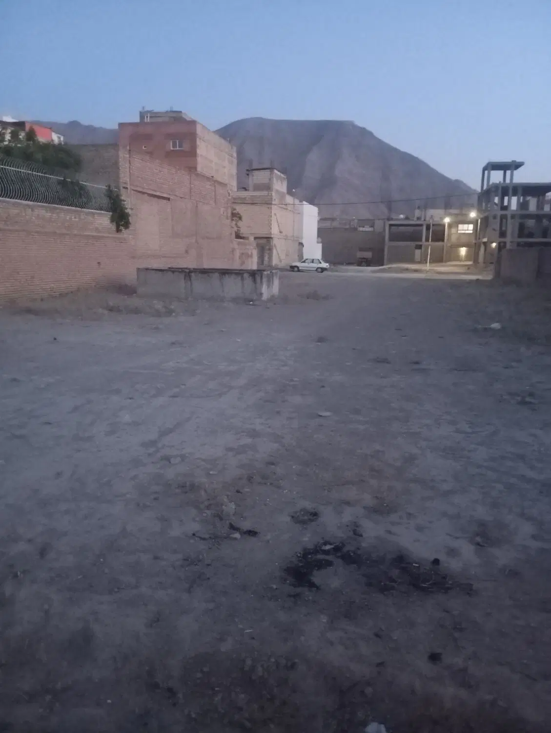 چهار پلاک 250متری سند