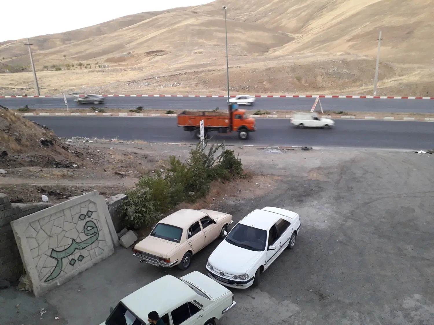 اجاره مغازه روی اتوبان دکتر حسینی