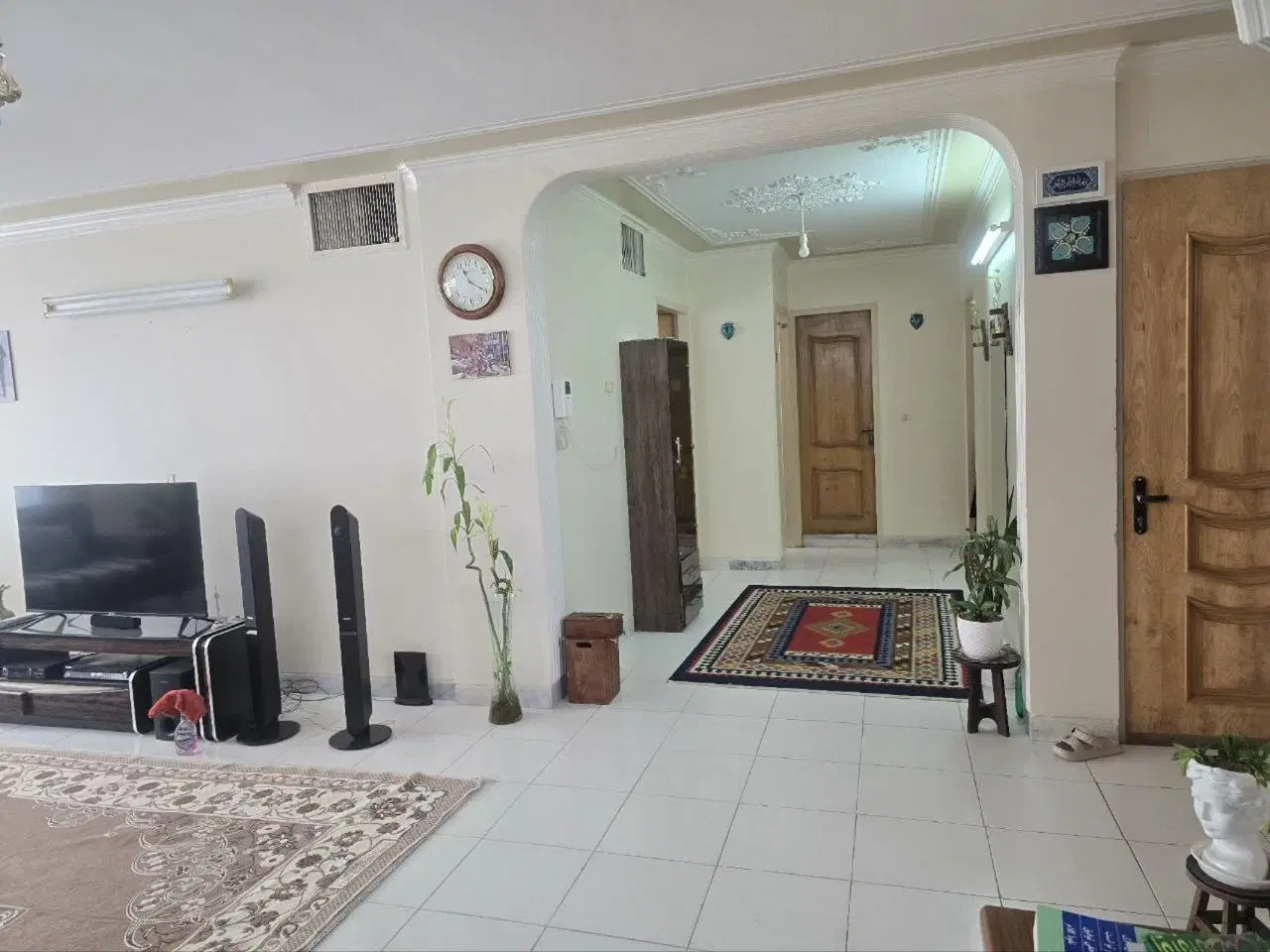 اپارتمان125متری روشنایی بالا3خواب منوچهری وخواجو