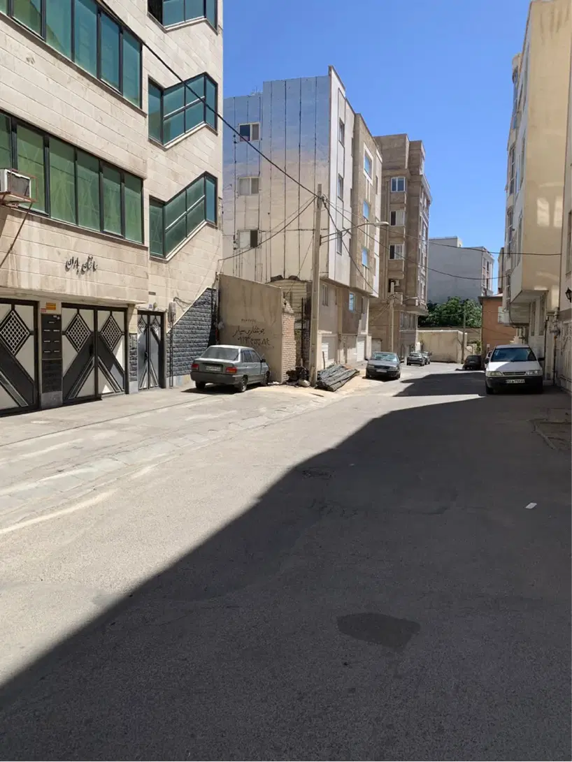 آپارتمان خیابان صفا طبقه ۴