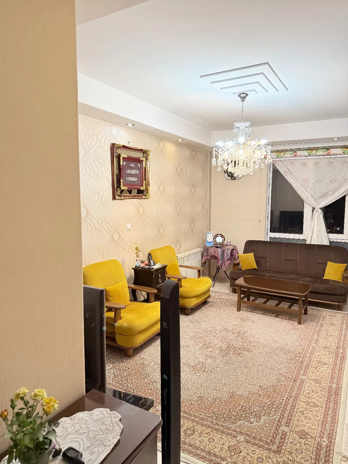 فول امکانات، ویو دار، غرق در نور